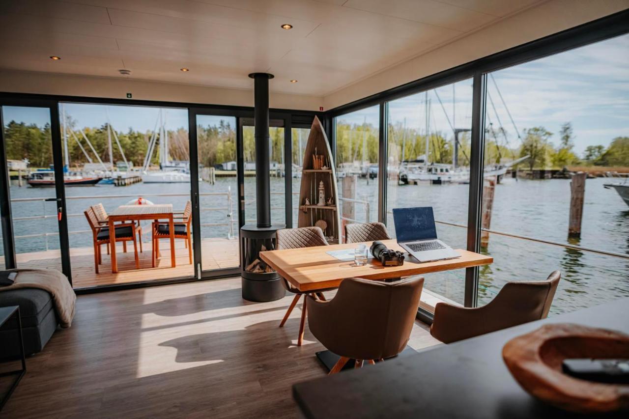 Floatinghouses Peenemuende Eksteriør billede