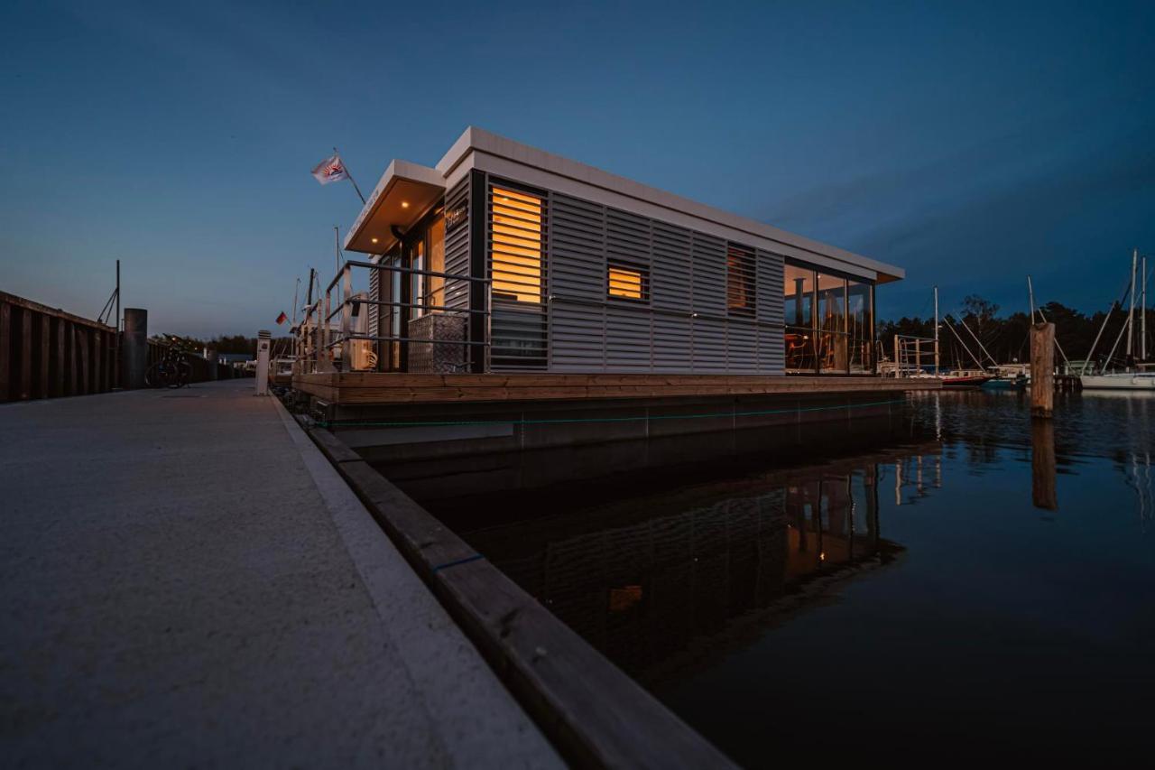 Floatinghouses Peenemuende Eksteriør billede