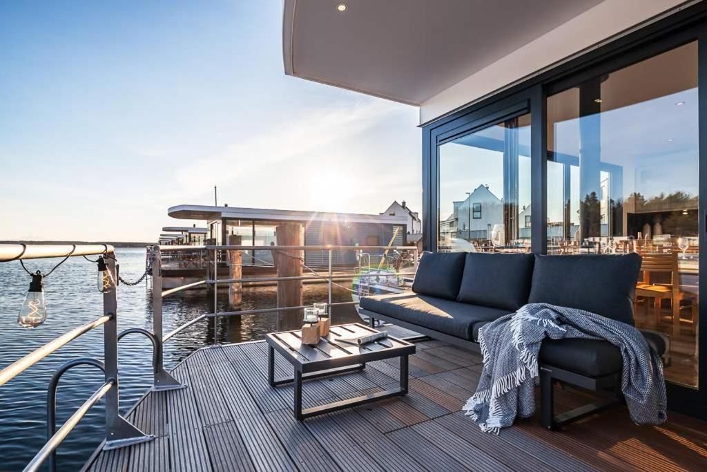 Floatinghouses Peenemuende Eksteriør billede
