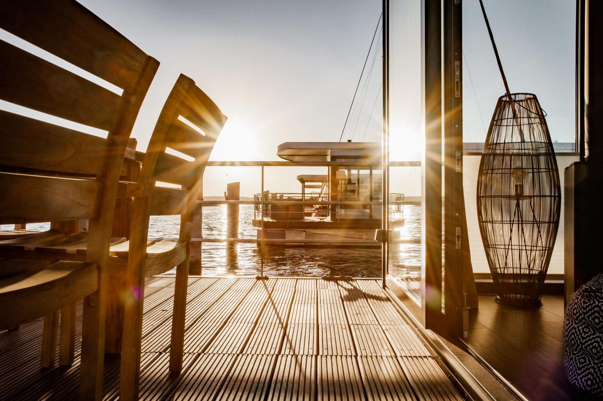 Floatinghouses Peenemuende Eksteriør billede